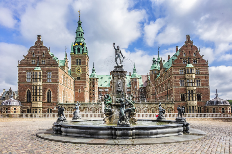 Frederiksborg Slot (372343220)