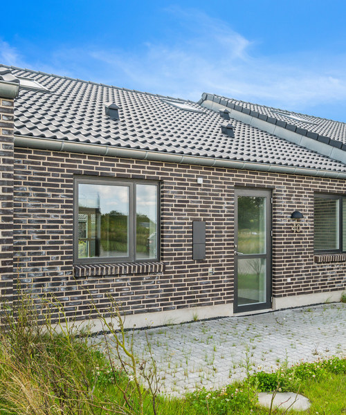 241 000 01 Funder Skovvej